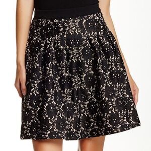 NWOT Whyte Eyelash Black Pleated Skirt